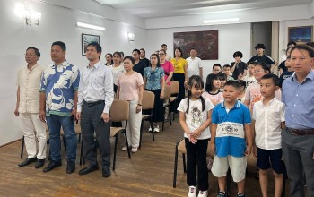 khai giang lop hoc tieng viet he 2026 tai rumani