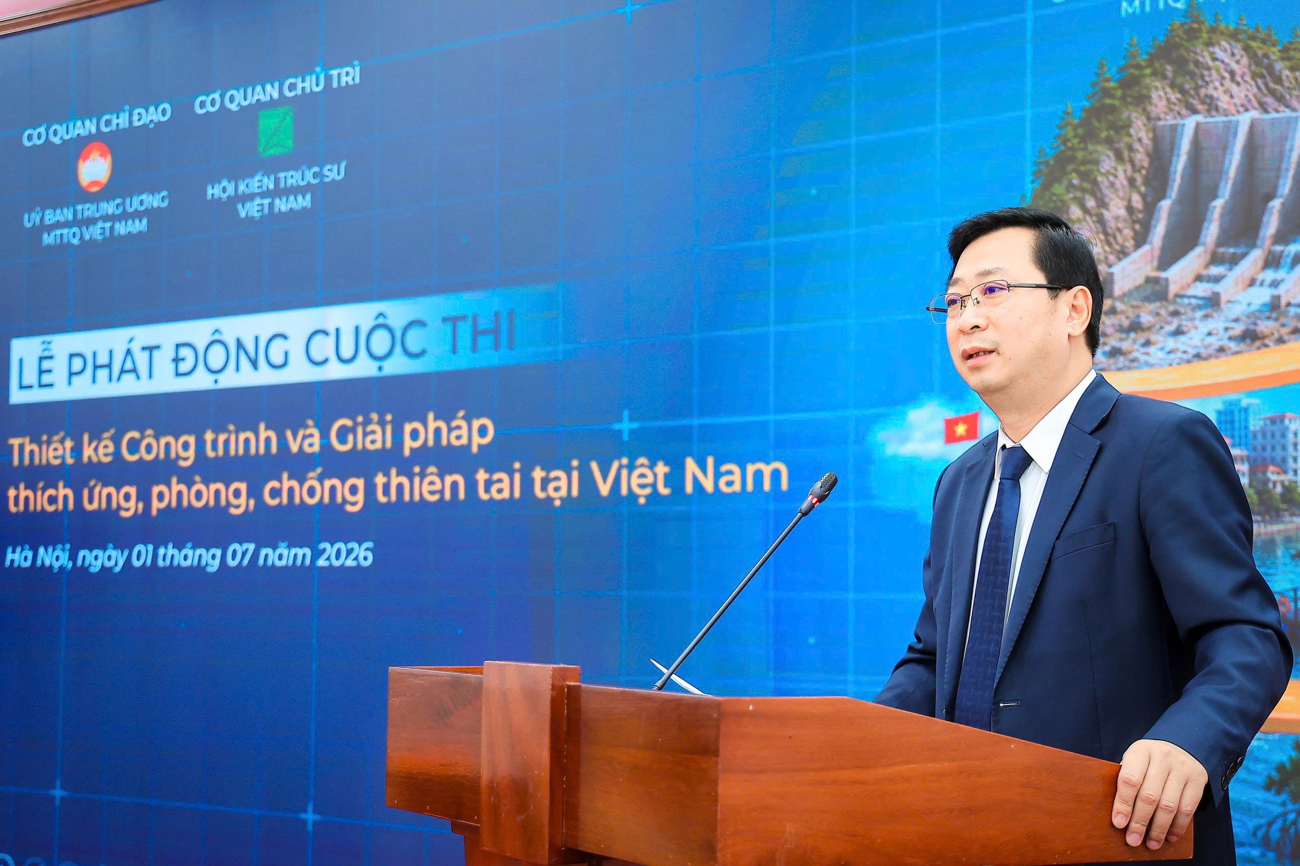 Phó Chủ tịch Ủy ban Trung ương MTTQ Việt Nam Cao Xuân Thạo phát biểu Phó Chủ tịch Ủy ban Trung ương MTTQ Việt Nam Cao Xuân Thạo phát biểu