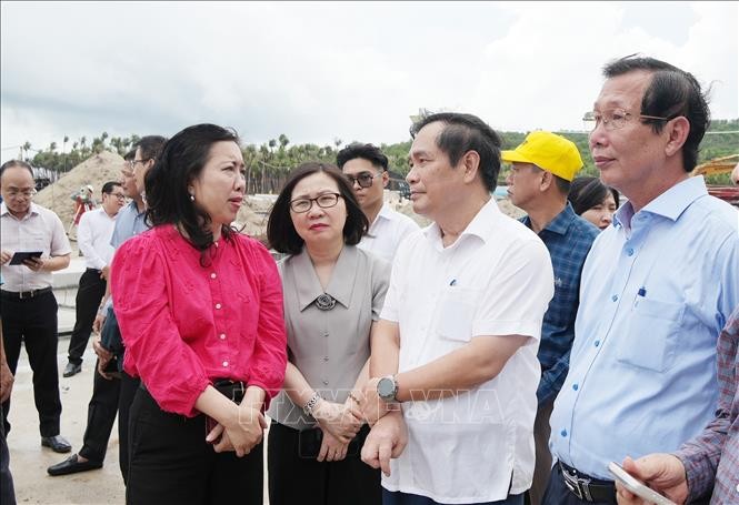 Chuẩn bị APEC 2027: Sớm hoàn thiện hạ tầng truyền thông phục vụ báo chí quốc tế Chuẩn bị APEC 2027: Sớm hoàn thiện hạ tầng truyền thông phục vụ báo chí quốc tế
