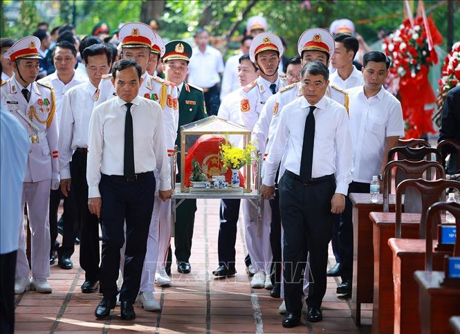 Thủ tướng Lê Minh Hưng: Tìm kiếm hài cốt các anh hùng, liệt sĩ bằng tấm lòng tri ân và tinh thần trách nhiệm cao nhất Chú thích ảnh