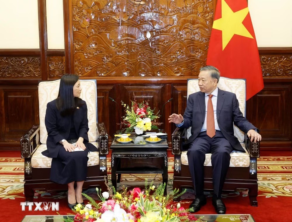 Tổng Bí thư, Chủ tịch nước Tô Lâm tiếp các Đại sứ trình Quốc thư Tổng Bí thư, Chủ tịch nước Tô Lâm tiếp các Đại sứ trình Quốc thư