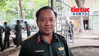hon 50 cuoc goi tin nhan cung cap manh moi tim kiem liet si tai san bay tan son nhat