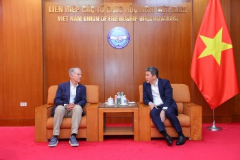 friends of project renew dong hanh cung viet nam khac phuc hau qua chien tranh