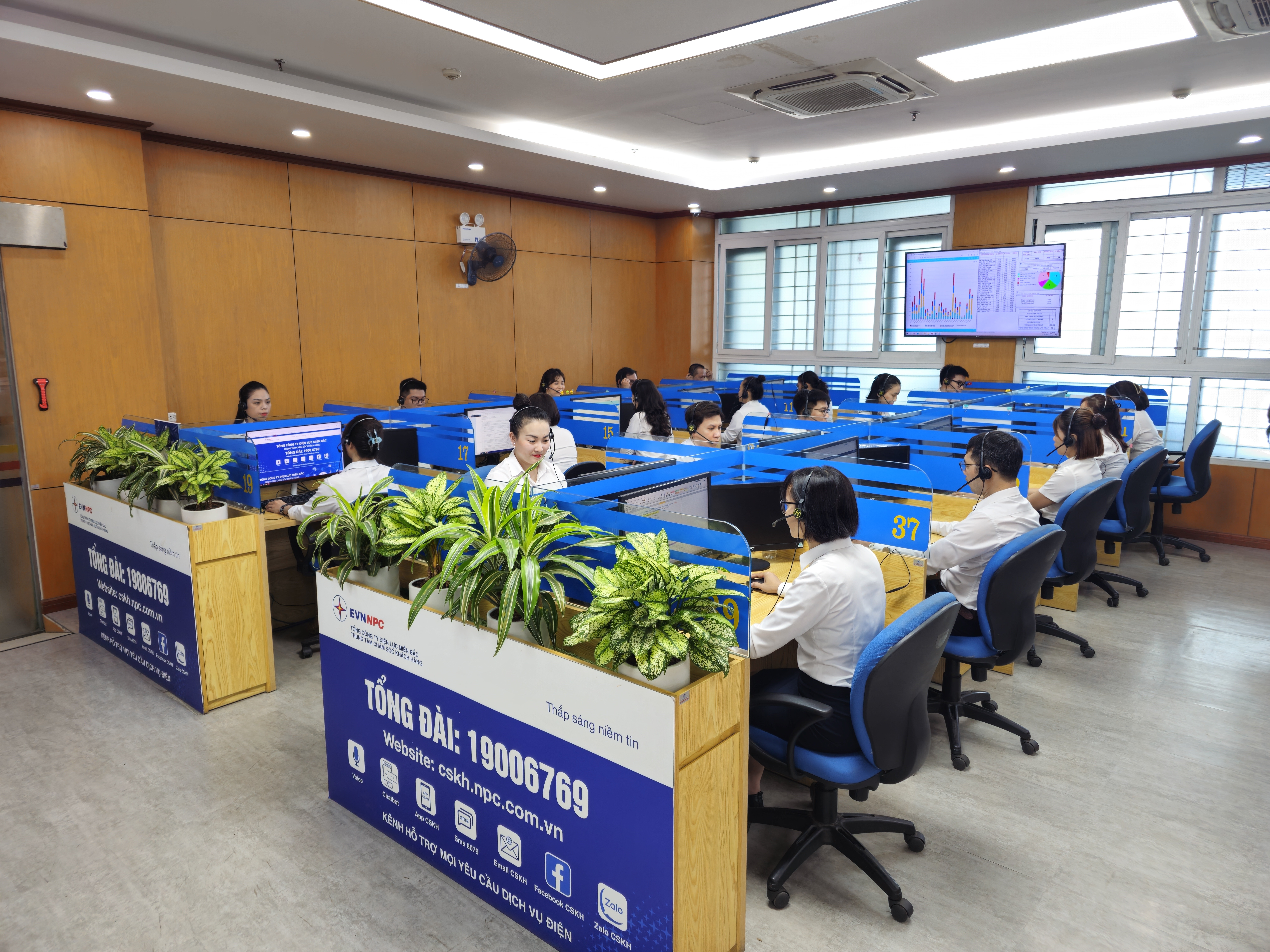 Tổng đài 19006769 của Trung tâm Chăm sóc khách hàng (trực 24/7) Tổng đài 19006769 của Trung tâm Chăm sóc khách hàng (trực 24/7)