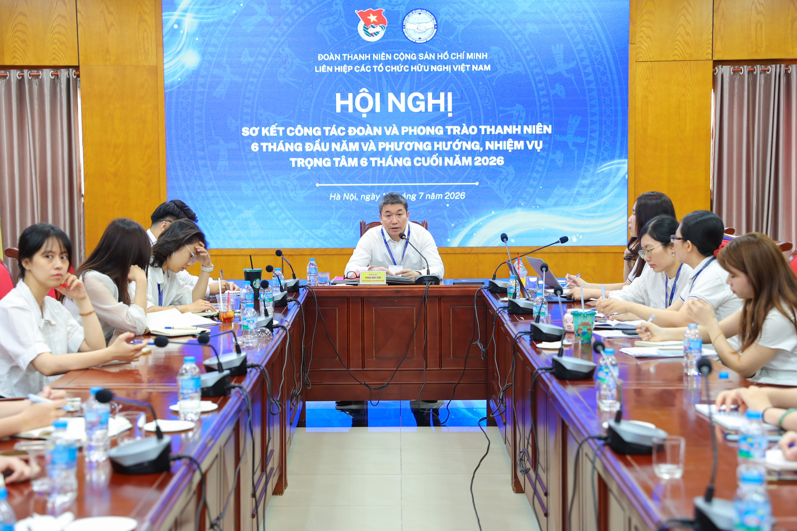 Ông Phan Anh Sơn, Chủ tịch Liên hiệp các tổ chức hữu nghị Việt Nam. (Ảnh: Đinh Hòa) Ông Phan Anh Sơn, Chủ tịch Liên hiệp các tổ chức hữu nghị Việt Nam. (Ảnh: Đinh Hòa)