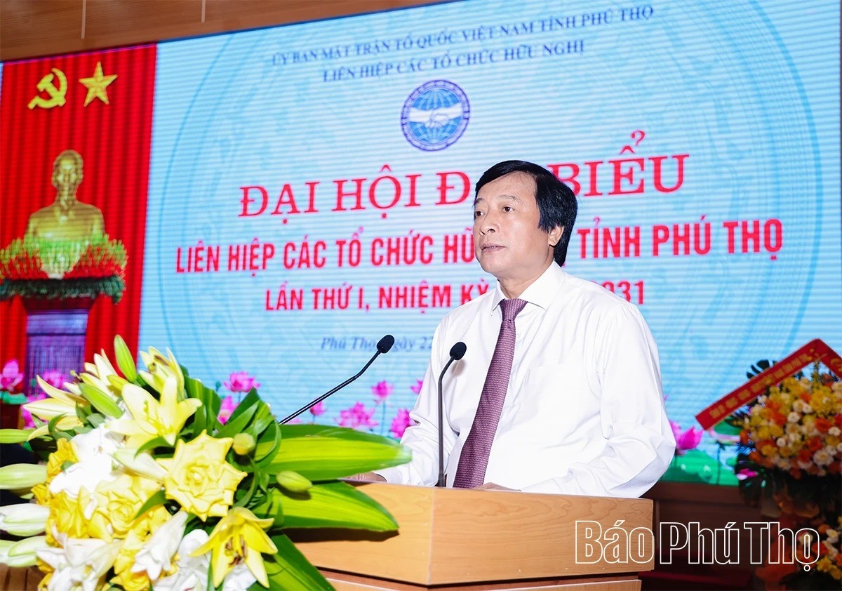 Đồng chí Nguyễn Mạnh Sơn - Phó Bí thư Tỉnh ủy phát biểu chỉ đạo tại Đại hội.