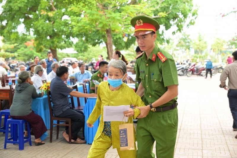 Hơn nửa thế kỷ chờ đợi, hy vọng được thắp lên từ những mẫu ADN Hơn nửa thế kỷ chờ đợi, hy vọng được thắp lên từ những mẫu ADN