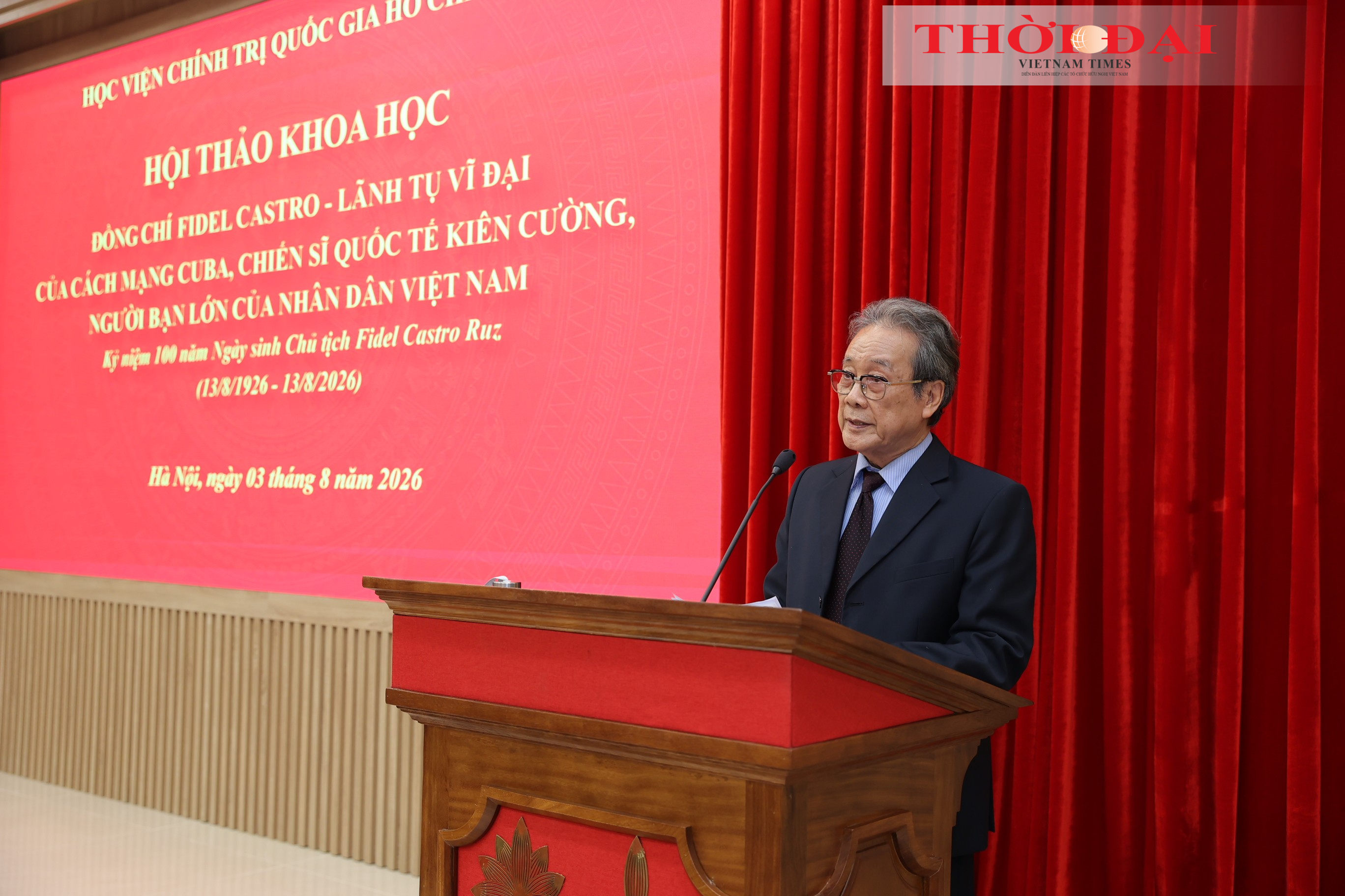 Ông Nguyễn Xuân Phong, nguyên Vụ trưởng Vụ Châu Mỹ (Bộ Ngoại giao) phát biểu tại hội thảo ngày 3/8/2026 tại Hà Nội. (Ảnh: Đinh Hòa)