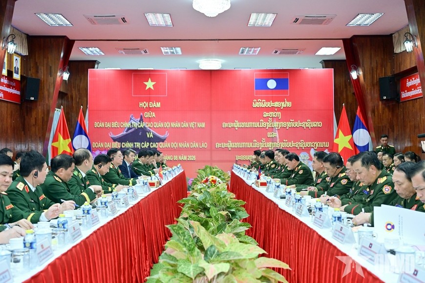 Việt Nam - Lào thúc đẩy hợp tác đào tạo cán bộ, tìm kiếm quy tập hài cốt liệt sĩ