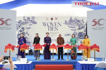 Trang phục truyền thống kể câu chuyện 50 năm quan hệ Việt Nam - Thái Lan