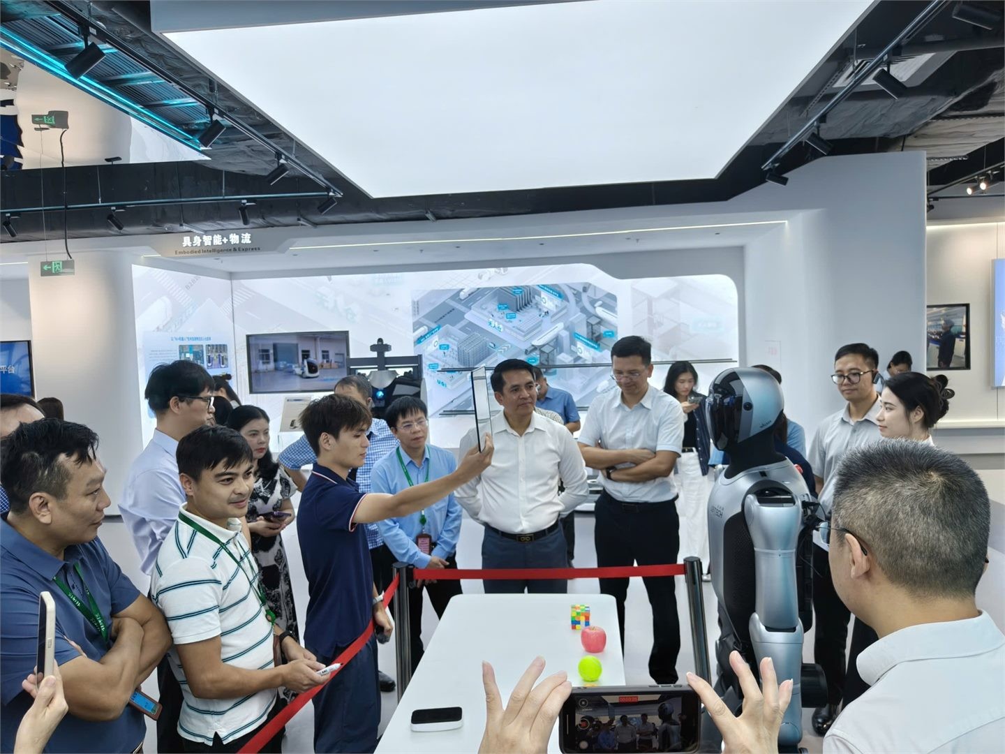 广西举办越南地方干部培训班 广西举办越南地方干部培训班