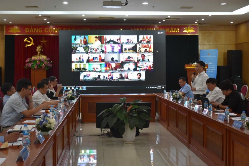 Overseas Vietnamese Experts and Intellectuals Join Efforts to Address Major Science and Technology Challenges