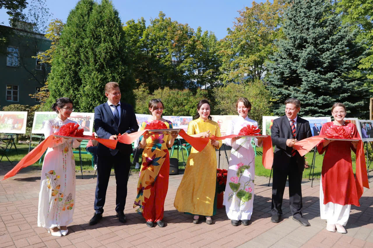 International Friends and Partners Congratulate Viet Nam Union of Friendship Organizations’ Congress International Friends and Partners Congratulate Viet Nam Union of Friendship Organizations’ Congress