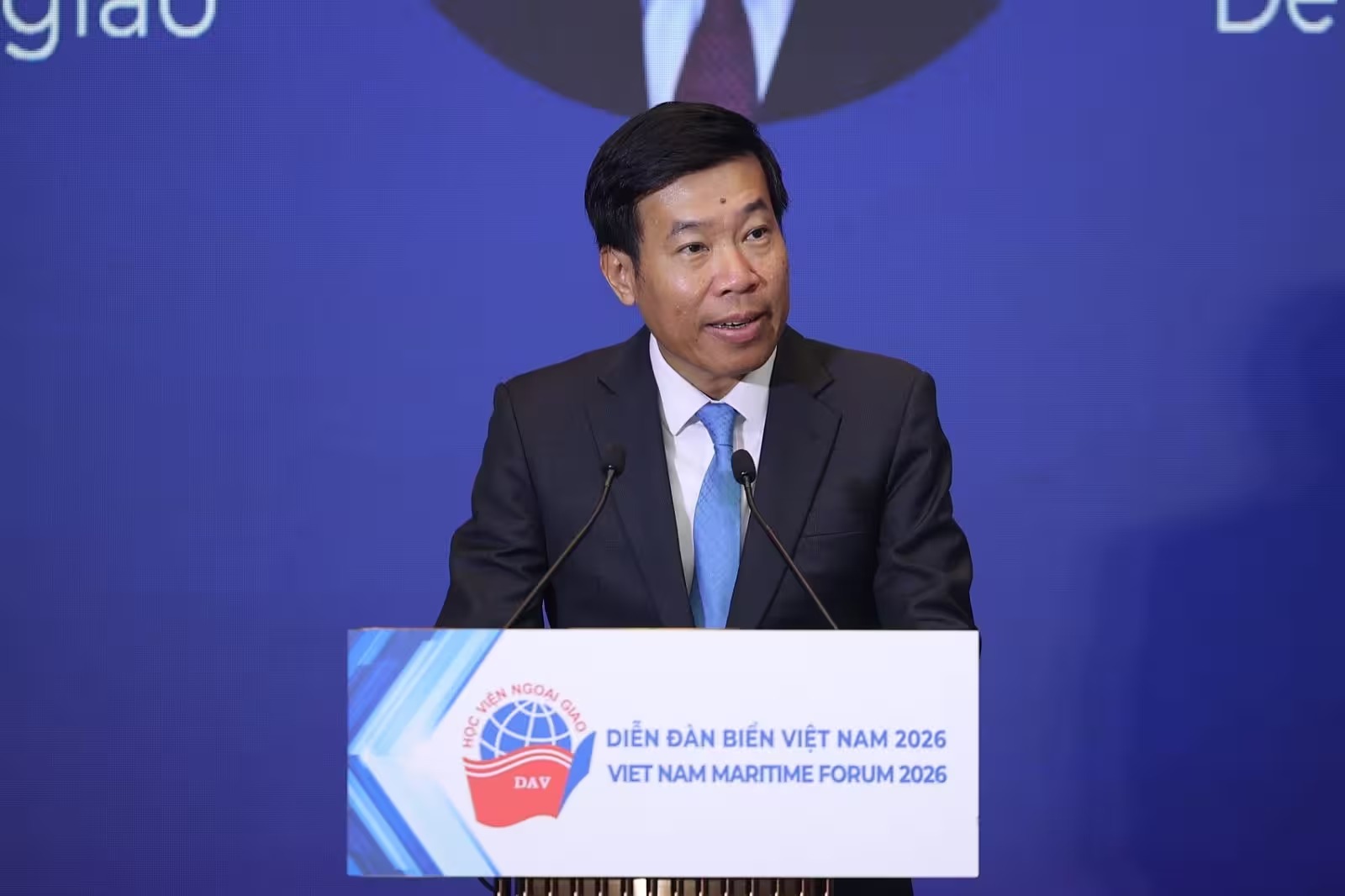Turning International Resources into Viet Nam’s Maritime Strength Turning International Resources into Viet Nam’s Maritime Strength