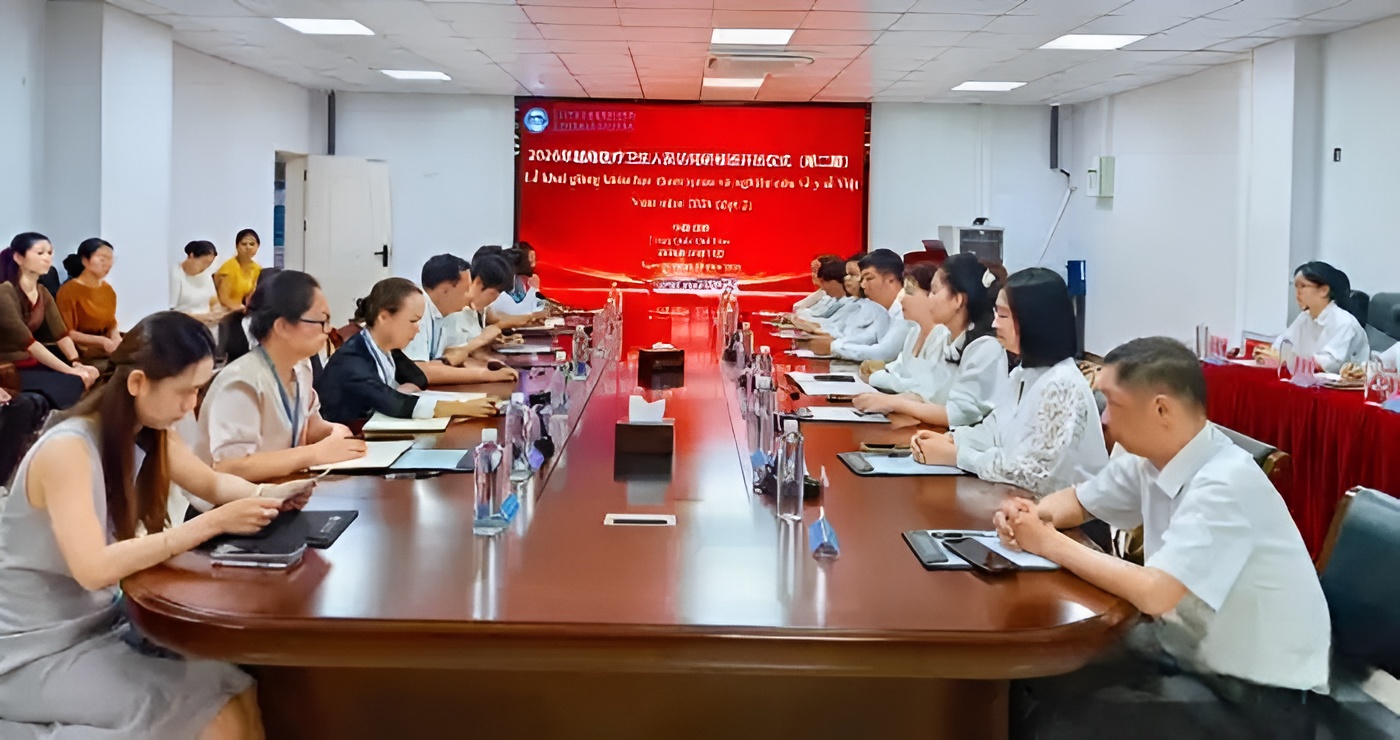 中国广西启动越南高平省医疗卫生人员培训项目 中国广西启动越南高平省医疗卫生人员培训项目