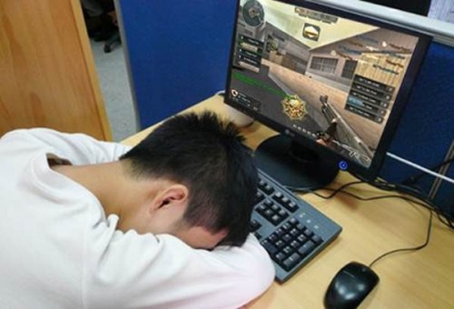 Quản con bằng cách nào trong thế giới ảo?