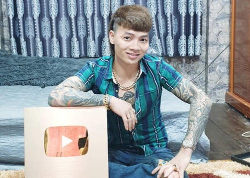 Khá Bảnh là ai?