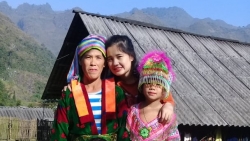 2 năm thay đổi số phận cô gái Mông trong nhà "người dưng" Hà Nội