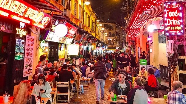 5 dia diem vui choi o ha noi danh cho gioi tre thich lai rai