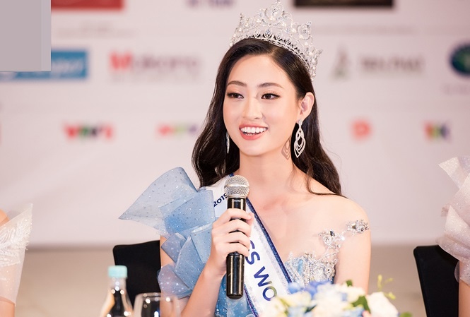 Tân hoa hậu lý giải việc khoá facebook trước đêm chung kết Miss World Việt Nam