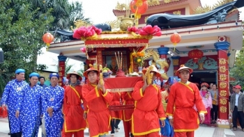 Hội nghinh Ông là gì? Vì sao hội này được coi là lễ hội nước lớn nhất của ngư dân?