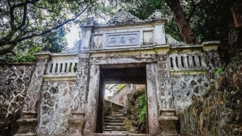 Khu du lịch sinh thái chùa Trầm ở đâu?