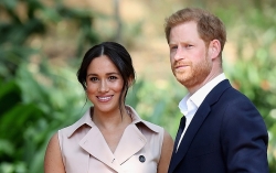 Rời khỏi Hoàng gia Anh, vợ chồng Hoàng tử Harry sẽ kiếm tiền ra sao?