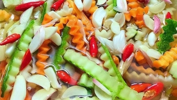 3 món dưa muối ăn chống ngán mà lại cực dễ làm