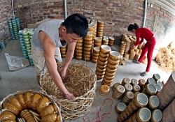 Thăm làng gốm Kim Lan, làng gốm nổi tiếng với bề dày lịch sử nằm ngay cạnh làng gốm Bát Tràng