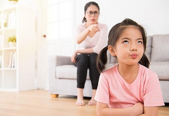 4 biểu hiện của trẻ có EQ thấp, cha mẹ nên chú ý