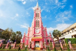 Nhà thờ màu hồng ở Sài Gòn lọt top 10 điểm đến màu hồng đẹp nhất thế giới