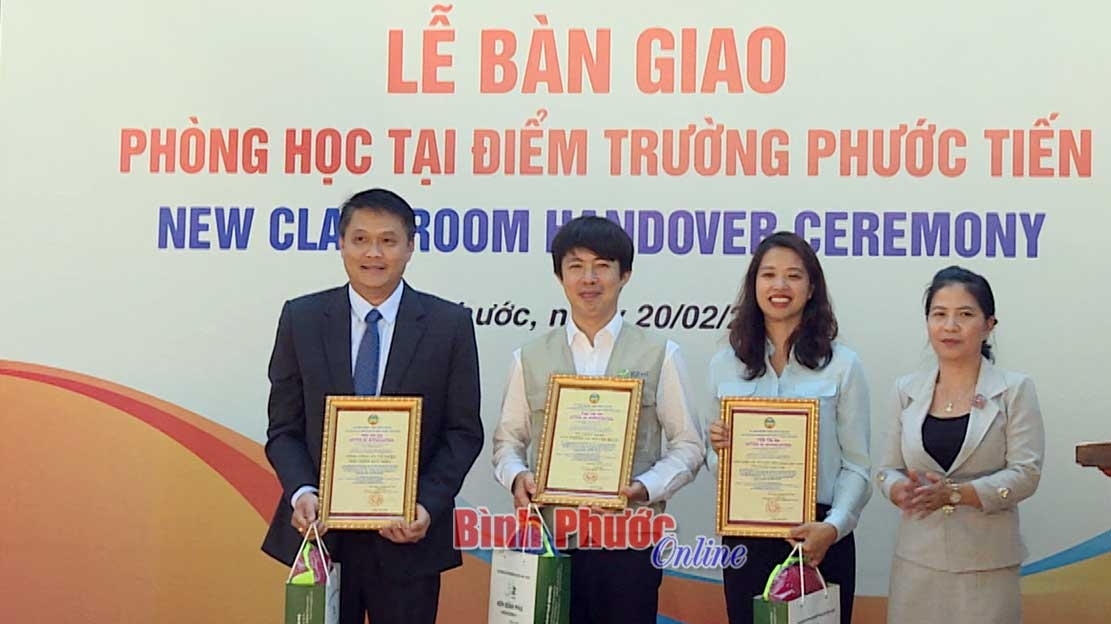 phi chinh phu han quoc quyen gop 1 ty dong giup do tinh binh phuoc