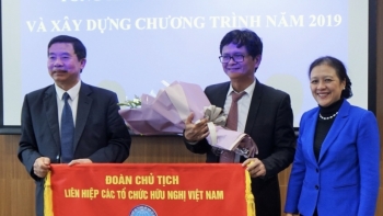 hoi huu nghi viet nam lien bang nga dieu chinh hoat dong sang hinh thuc online vi covid 19