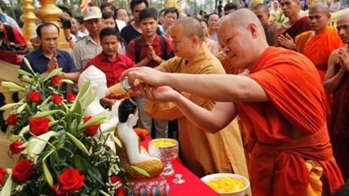 thu chuc mung tet co truyen chol chnam thmay 2020