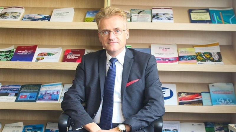gsts andreas stoffers duc dua ra 6 diem de viet nam vuc day kinh te sau covid 19