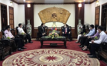 Vun đắp cho tình hữu nghị giữa tỉnh Quảng Bình (Việt Nam) và các tỉnh của Lào Vun đắp cho tình hữu nghị giữa tỉnh Quảng Bình (Việt Nam) và các tỉnh của Lào