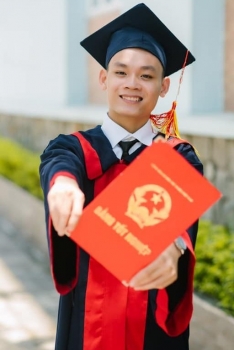Zhi-Shan Foundation: Biến ước mơ trở thành bác sĩ của chàng trai nghèo Quảng Trị thành sự thật