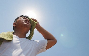 Nhiều quốc gia tại khu vực Nam Á cảnh báo tình trạng nắng nóng do biến đổi khí hậu
