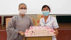 Hội Phật tử Việt Nam tại Hàn Quốc ủng hộ trang thiết bị y tế đợt 2 cho Bệnh viện dã chiến thành phố Hồ Chí Minh