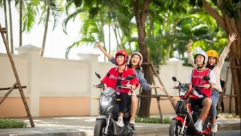 VinFast cho thuê, đổi pin xe điện: “Lợi cả đôi đường”