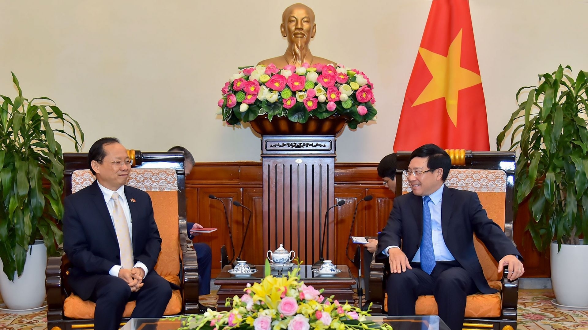 viet nam campuchia cung trien khai cac thoa thuan cap cao hau covid 19