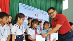Tổ chức Zhishan trao học bổng đợt 1 cho gần 600 học sinh tại Thừa Thiên Huế