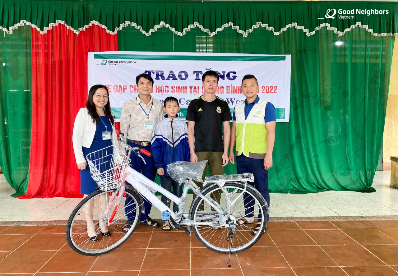 GNI  tặng xe đạp cho 30 em học sinh tại xã Bằng Lang, huyện Quang Bình, tỉnh Hà Giang