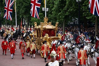 Kết thúc Đại lễ bạch kim kỷ niệm 70 năm Nữ hoàng Elizabeth II lên ngôi
