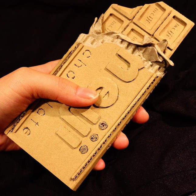 Nữ nghệ sỹ Nhật Bản biến bìa carton thành tác phẩm nghệ Nữ nghệ sỹ Nhật Bản biến bìa carton thành tác phẩm nghệ