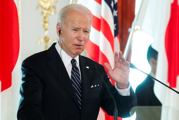 Chính quyền Biden dùng hư chiêu “mơ hồ chiến lược” với Đài Loan