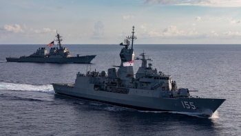 Tàu chiến Mỹ, Úc tập trận tại Biển Đông