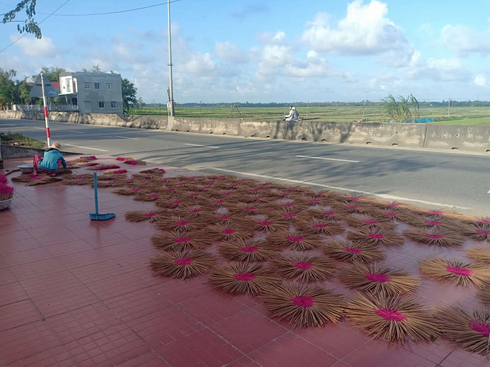 Quảng Nam: Làng nghề Quán Hương tất bật cho vụ Tết Quảng Nam: Làng nghề Quán Hương tất bật cho vụ Tết