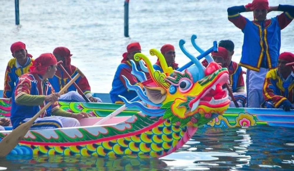 Lý Sơn rộn ràng chuẩn bị Lễ hội đua thuyền tứ linh đầu xuân Tân Sửu
