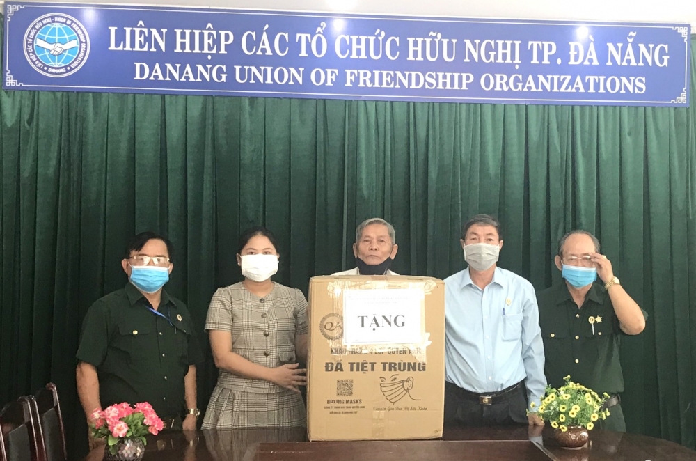 Hội hữu nghị Việt Nam - Lào TP Đà Nẵng vận động ủng hộ nhân dân Lào chống Covid-19 Hội hữu nghị Việt Nam - Lào TP Đà Nẵng vận động ủng hộ nhân dân Lào chống Covid-19